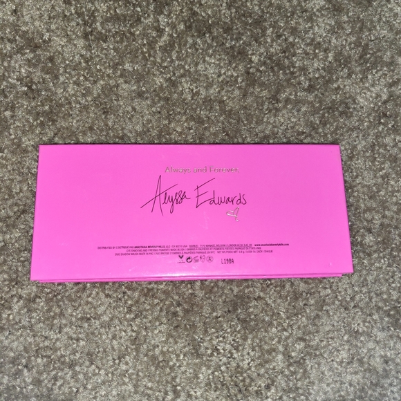 ABH Alyssa Edwards palette - Picture 3 of 3